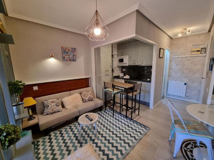 603A Coqueto Estudio En El Centro โอเบียโด ภายนอก รูปภาพ